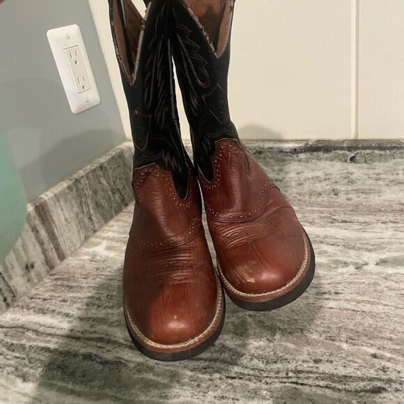Ariat Western Boots - Picture 6 of 9